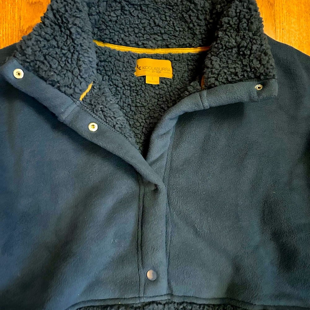 Koolaburra By Ugg Super Soft Oversized Fleece. Si… - image 3